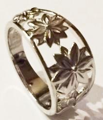 5 Flowers Ring